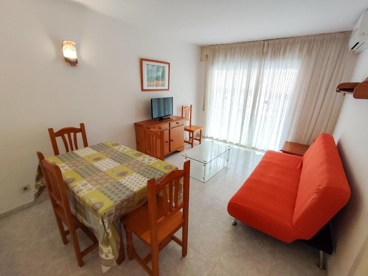 Apartamentos Colibri 坎布里尔斯 外观 照片