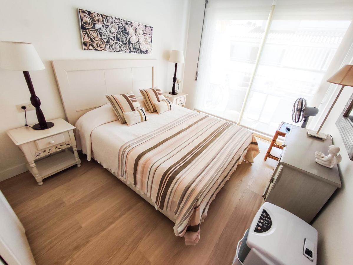Apartamentos Colibri 坎布里尔斯 外观 照片