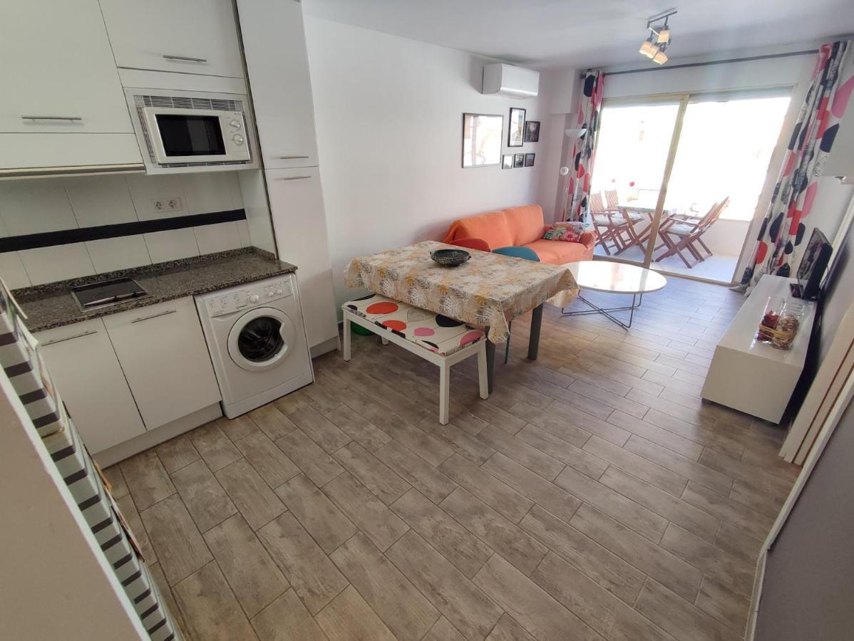 Apartamentos Colibri 坎布里尔斯 外观 照片