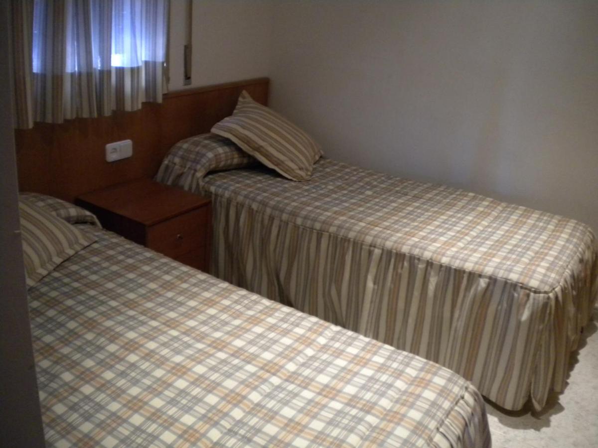 Apartamentos Colibri 坎布里尔斯 外观 照片